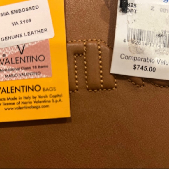 VALENTINO BY MARIO VALENTINO Mia Embossed Leather Shoulder Bag Crossbody Caramel - Picture 5 of 6